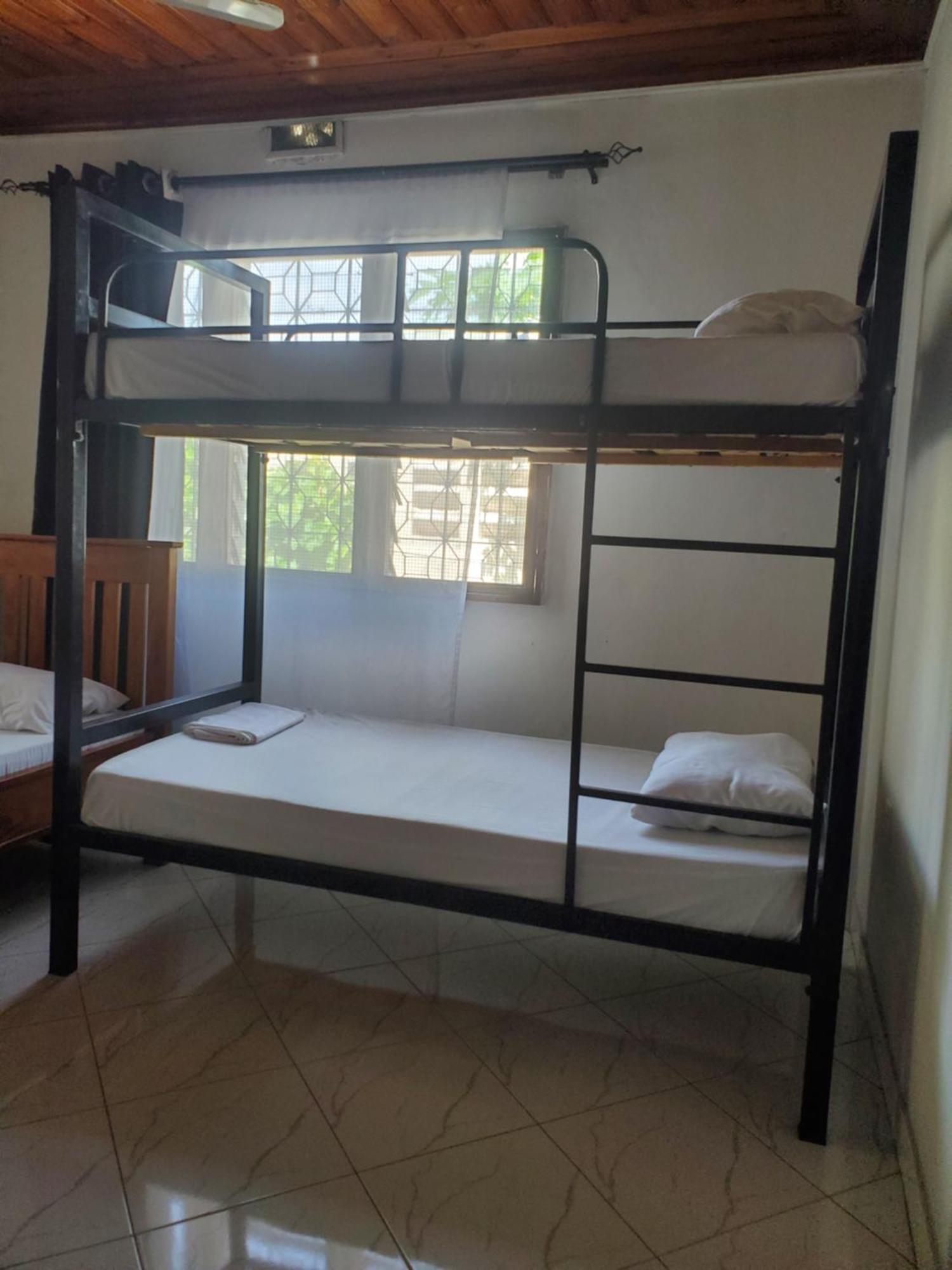 The Nest Haven Hostel Dar es Salaam Exterior photo